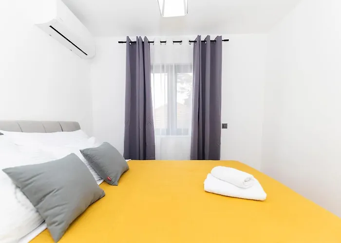 Marianne , Parking Free , 2 Bedroom & 2 Bathroom , Modern & Cozy Daire
