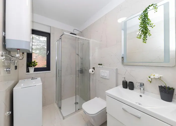Daire Marianne , Parking Free , 2 Bedroom & 2 Bathroom , Modern & Cozy